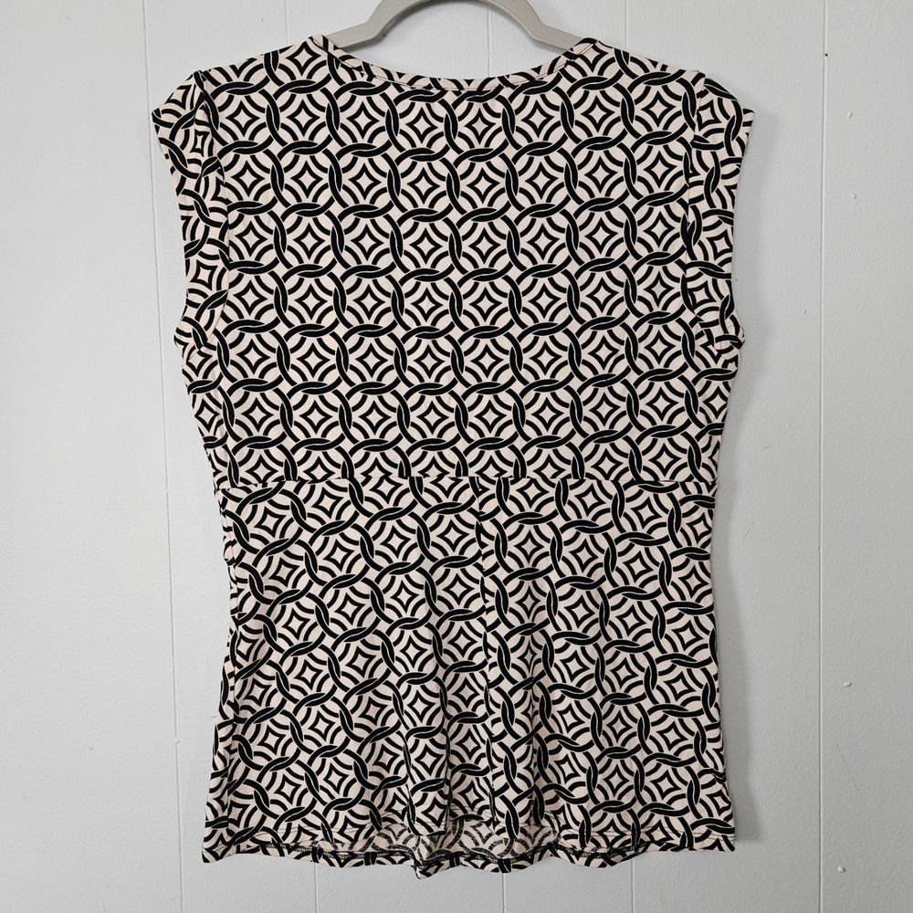 BCBGMAXAZRIA y2k Babydoll Top Women L Black Cream Empire Waist Corporate Goth - Picture 2 of 8